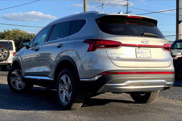 used 2022 Hyundai Santa Fe car, priced at $24,998