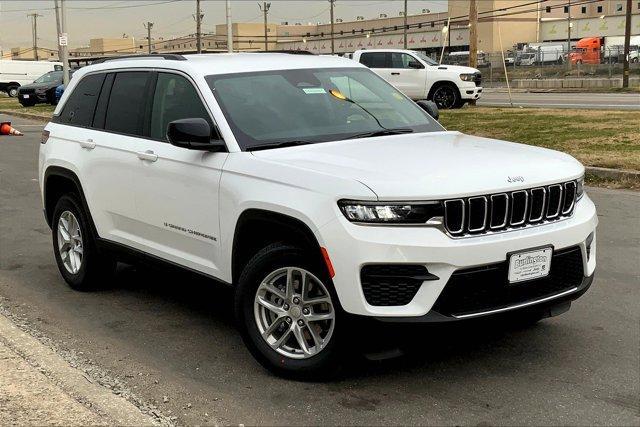 new 2024 Jeep Grand Cherokee car, priced at $44,720