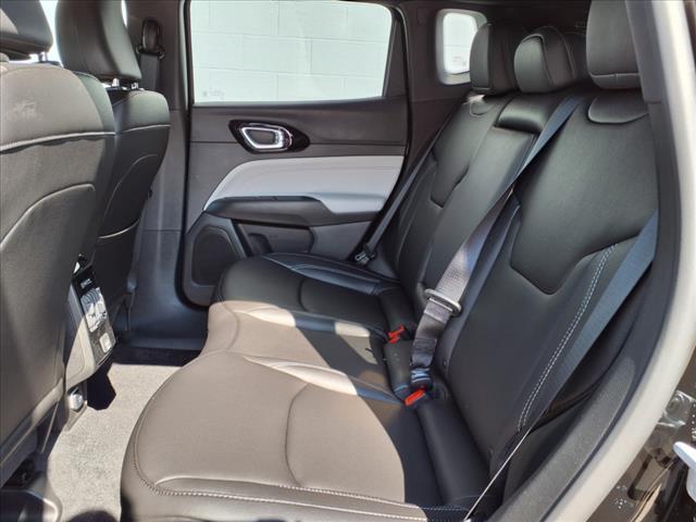 new 2025 Jeep Compass car, priced at $30,998