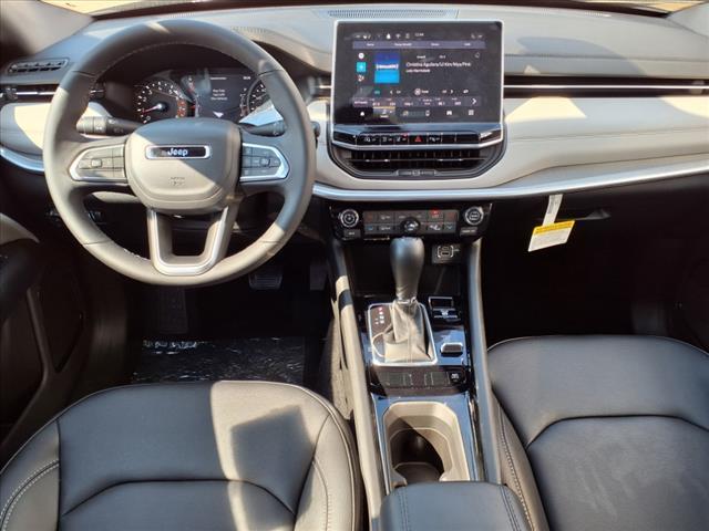 new 2025 Jeep Compass car, priced at $30,998