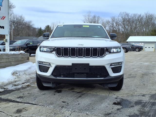 new 2025 Jeep Grand Cherokee car, priced at $45,769