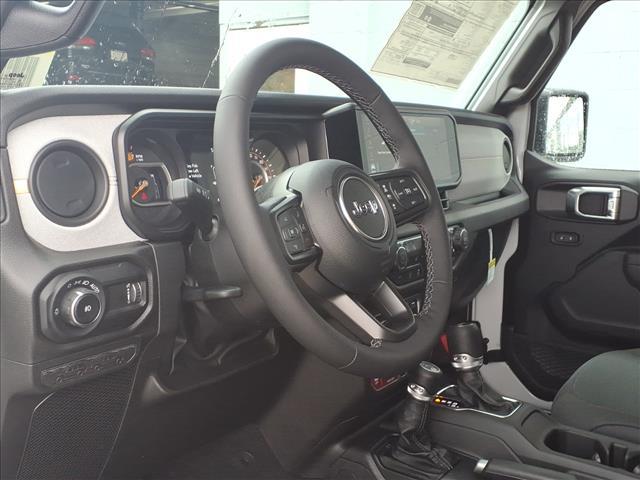 new 2026 Jeep Wrangler car, priced at $44,633