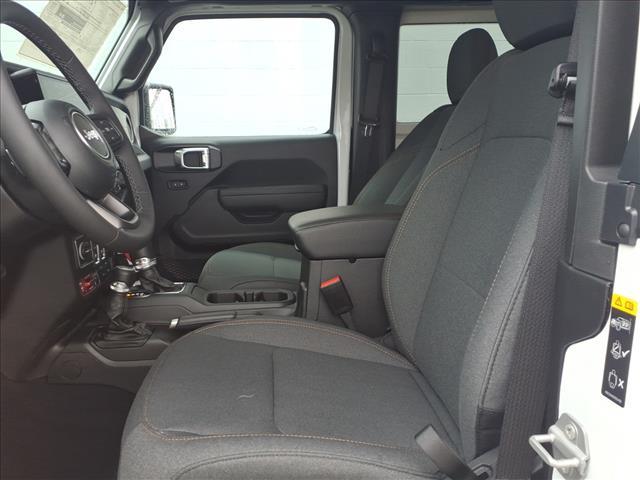 new 2026 Jeep Wrangler car, priced at $44,633