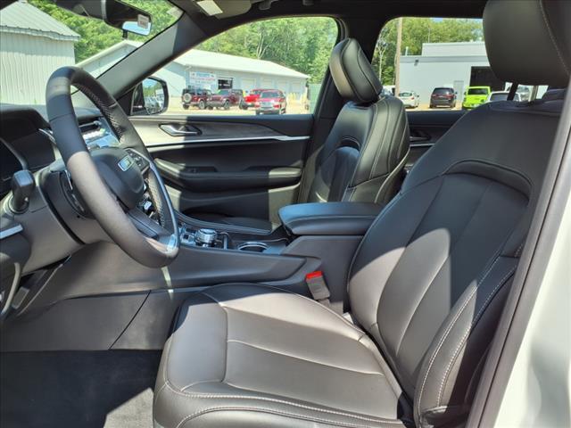 new 2025 Jeep Grand Cherokee L car, priced at $44,905