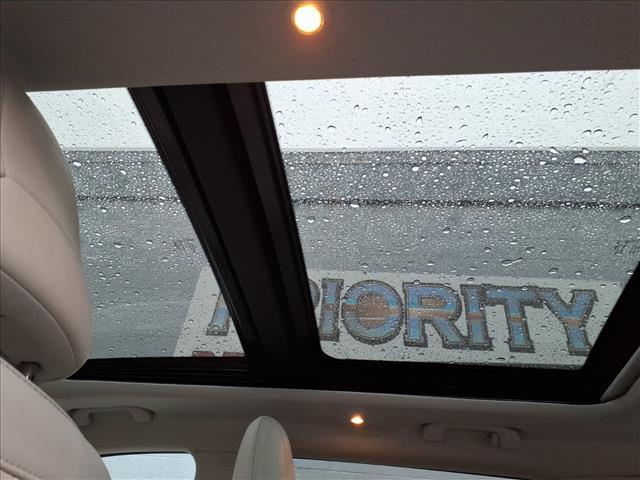 used 2022 Jeep Cherokee car, priced at $24,998