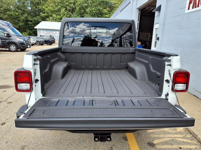 used 2022 Jeep Gladiator car, priced at $29,998