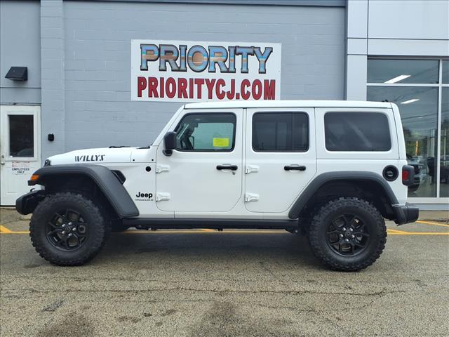 new 2025 Jeep Wrangler car, priced at $50,422
