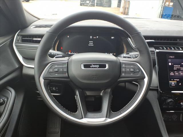 new 2025 Jeep Grand Cherokee car, priced at $38,372