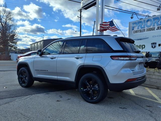 new 2025 Jeep Grand Cherokee car, priced at $43,473