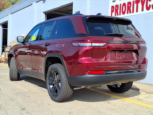 new 2025 Jeep Grand Cherokee car, priced at $49,356
