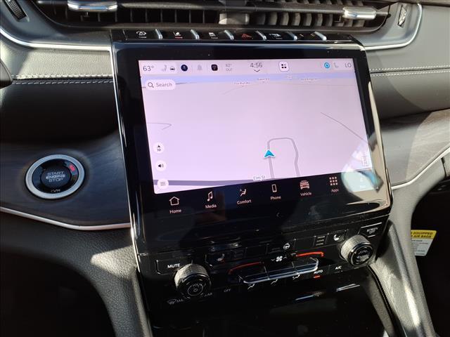 new 2025 Jeep Grand Cherokee car, priced at $45,748