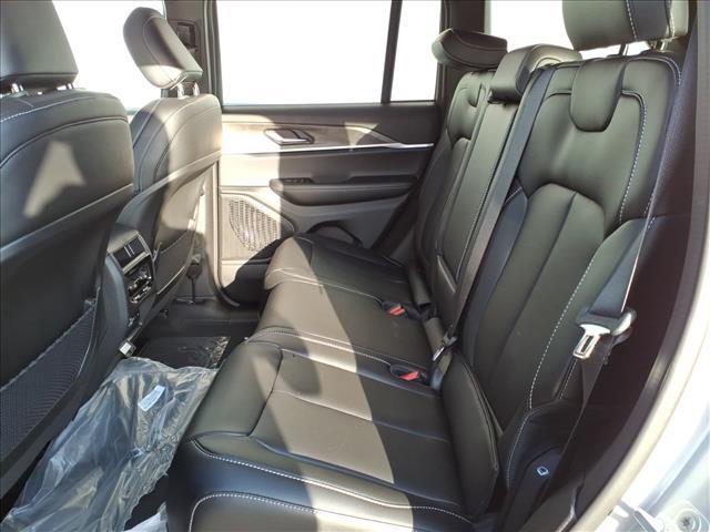 new 2025 Jeep Grand Cherokee car, priced at $45,748