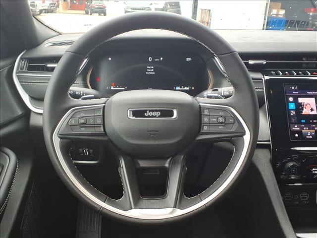 new 2025 Jeep Grand Cherokee car, priced at $37,890