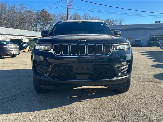 new 2025 Jeep Grand Cherokee car, priced at $39,816