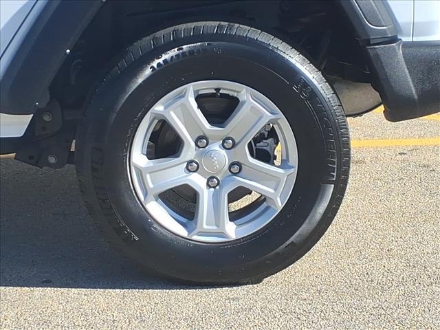 used 2022 Jeep Wrangler Unlimited car, priced at $28,998