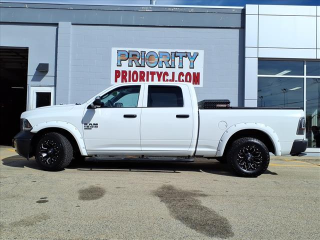 used 2019 Ram 1500 Classic car, priced at $23,998