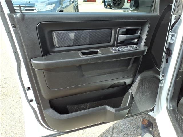 used 2019 Ram 1500 Classic car, priced at $23,998