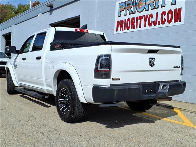 used 2019 Ram 1500 Classic car, priced at $23,998