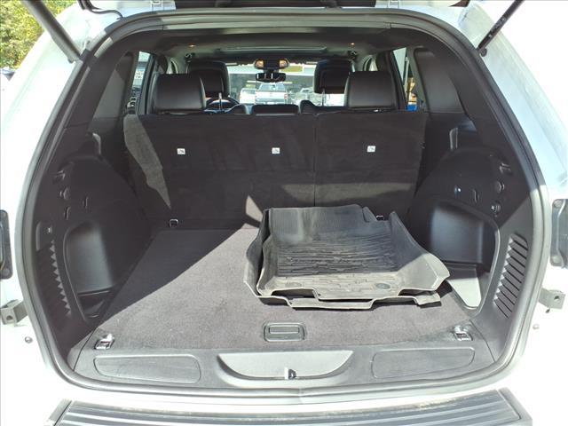 used 2022 Jeep Grand Cherokee car, priced at $22,754