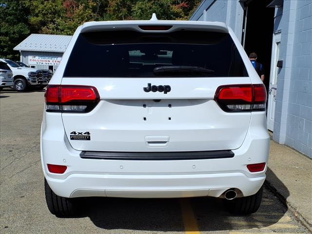 used 2022 Jeep Grand Cherokee car, priced at $22,754