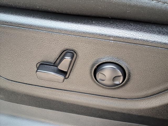 used 2023 Ram 1500 car, priced at $33,527