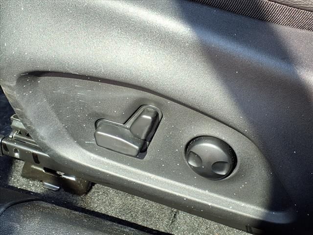 new 2025 Jeep Compass car, priced at $30,998