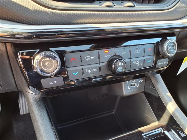 new 2025 Jeep Compass car, priced at $30,998