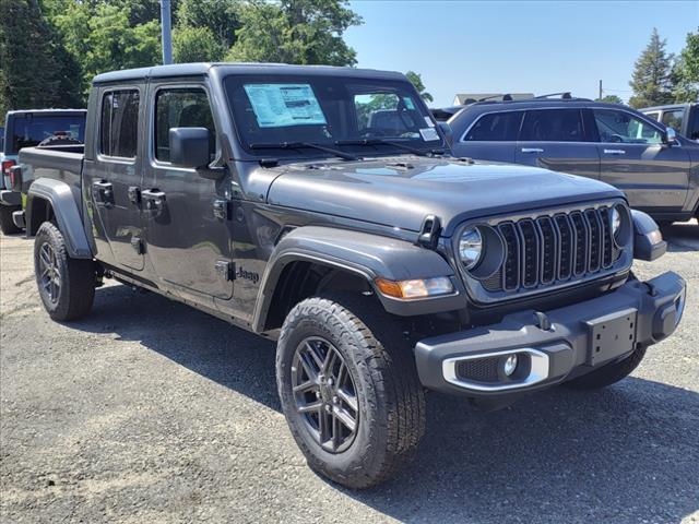 new 2024 Jeep Gladiator car, priced at $42,979