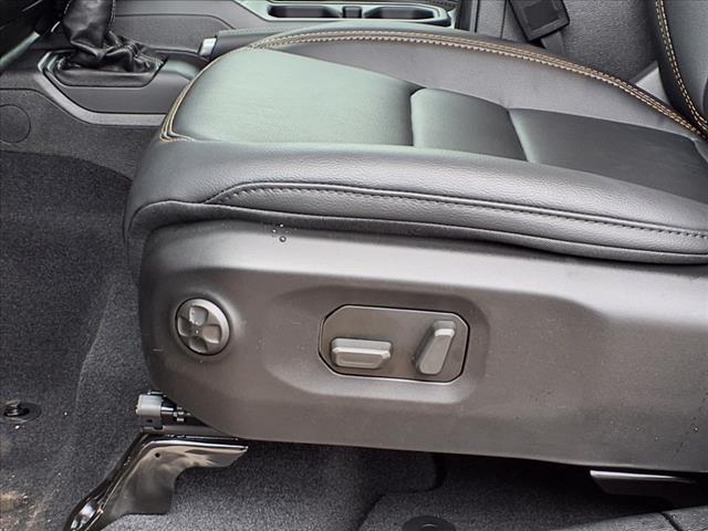new 2025 Jeep Wrangler car, priced at $49,836