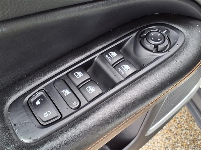 used 2018 Jeep Compass car, priced at $15,998