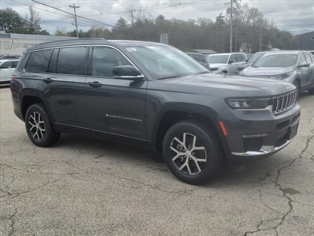 new 2024 Jeep Grand Cherokee L car, priced at $45,925