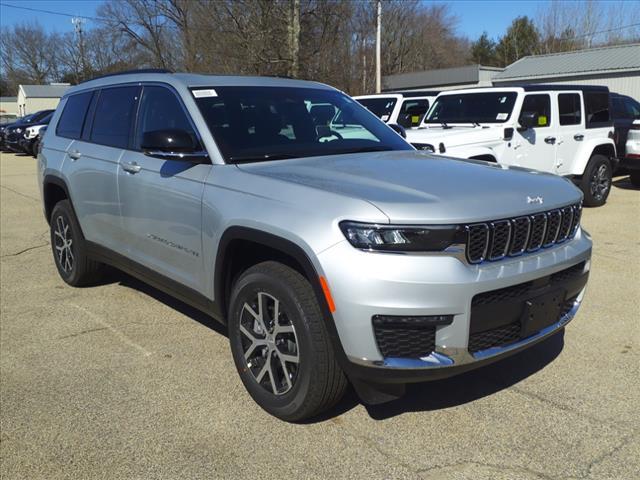 new 2024 Jeep Grand Cherokee L car, priced at $46,495