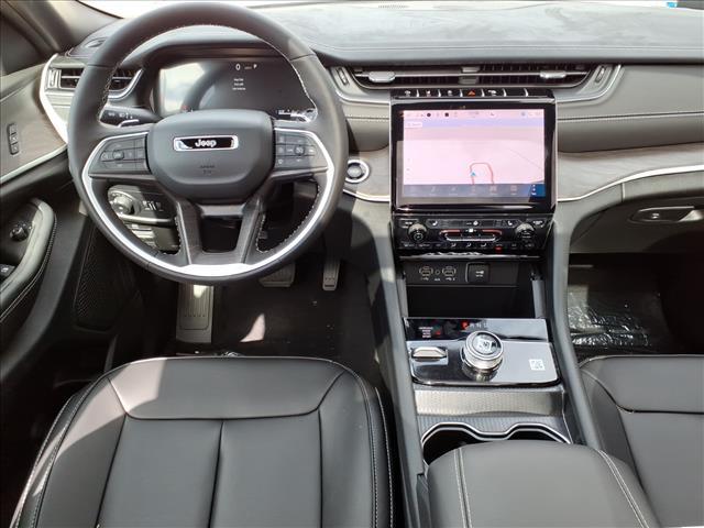 new 2025 Jeep Grand Cherokee car, priced at $45,293