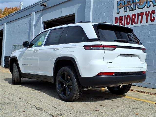 new 2025 Jeep Grand Cherokee car, priced at $45,293