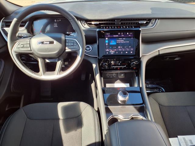new 2025 Jeep Grand Cherokee L car, priced at $40,197