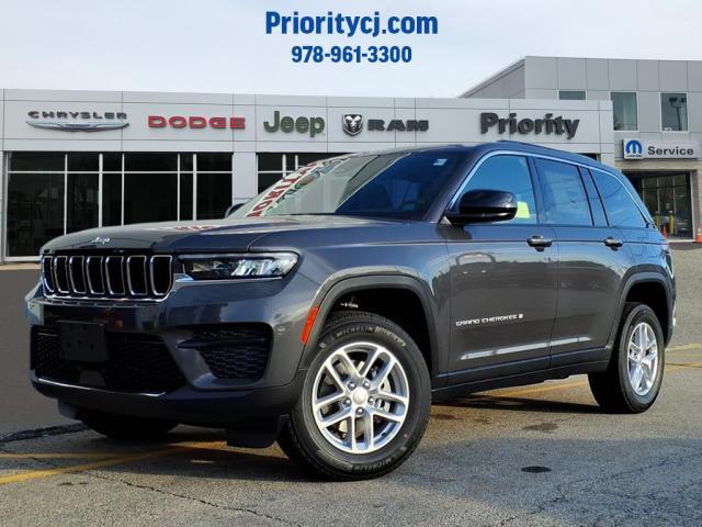 new 2025 Jeep Grand Cherokee car, priced at $38,890