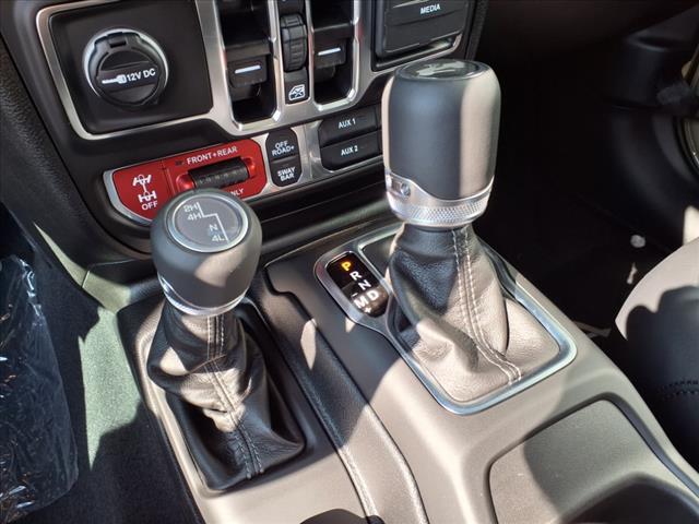 new 2025 Jeep Wrangler car, priced at $55,300