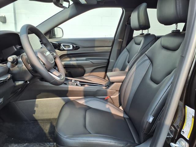 new 2025 Jeep Compass car, priced at $33,691