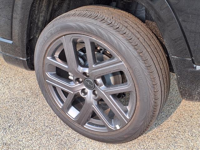 new 2025 Jeep Compass car, priced at $33,691