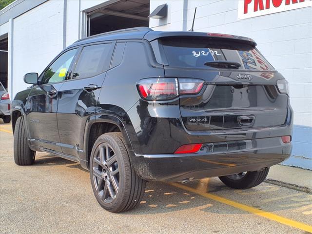 new 2025 Jeep Compass car, priced at $33,691
