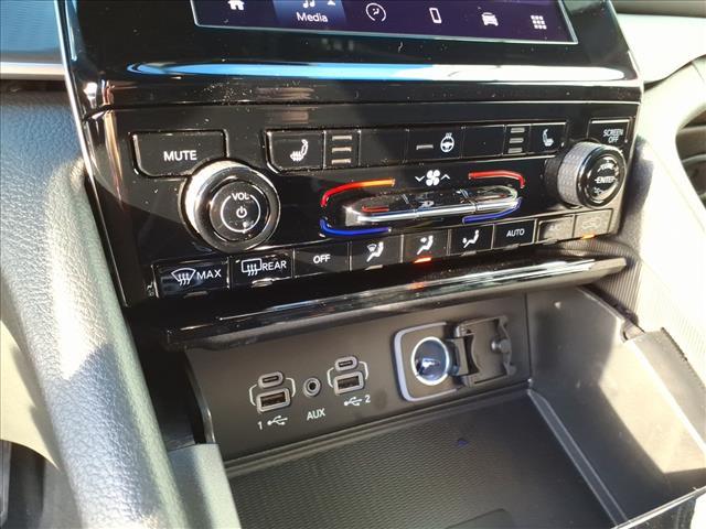 new 2025 Jeep Grand Cherokee car, priced at $44,170