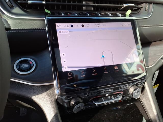 new 2025 Jeep Grand Cherokee car, priced at $45,811