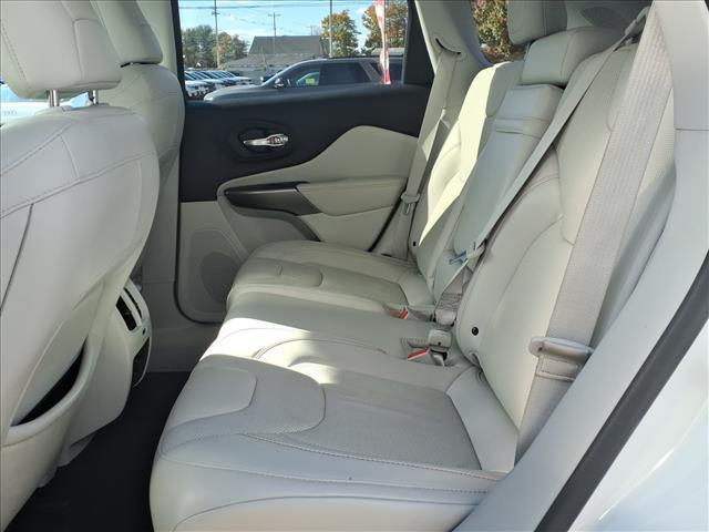 used 2019 Jeep Cherokee car, priced at $18,788