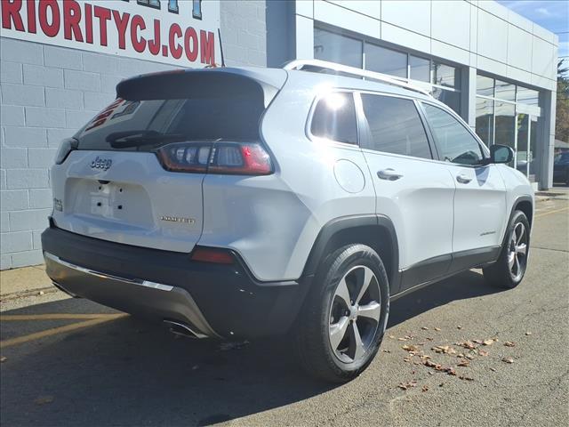 used 2019 Jeep Cherokee car, priced at $18,788