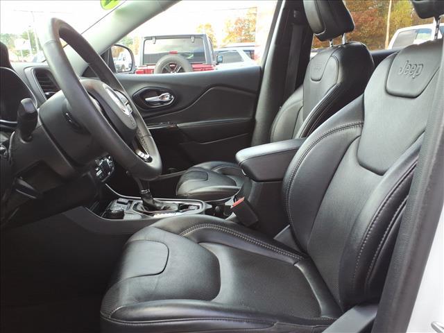 used 2023 Jeep Cherokee car, priced at $24,998