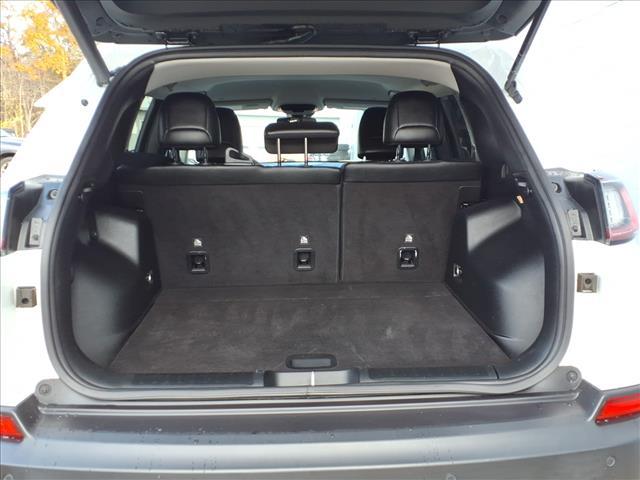 used 2023 Jeep Cherokee car, priced at $24,998