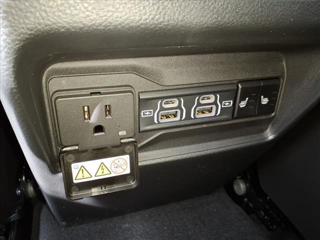 new 2025 Jeep Grand Cherokee car, priced at $57,135