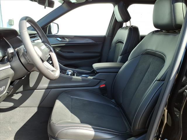 new 2025 Jeep Grand Cherokee car, priced at $41,547