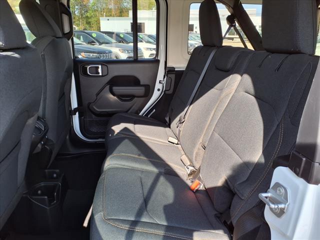 new 2025 Jeep Wrangler car, priced at $42,961