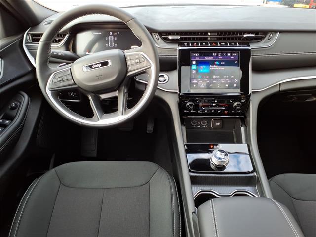 new 2025 Jeep Grand Cherokee car, priced at $36,872